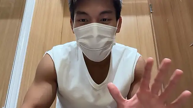 masucle216 online show from 12-19-25, 02:35