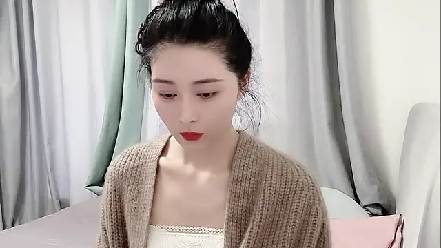 Ianxuan online show from 09-18-25, 07:10