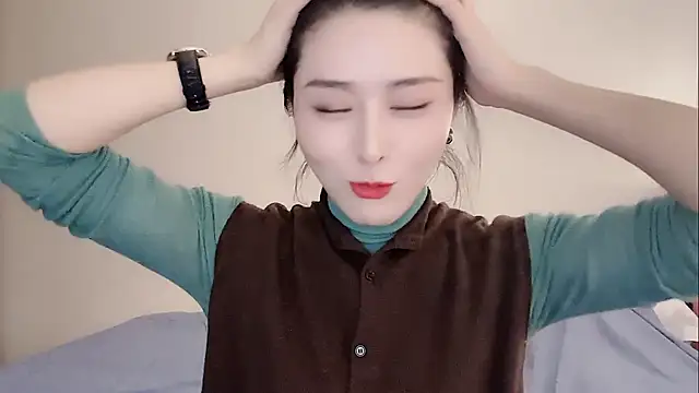 Ianxuan online show from 10-25-25, 07:27