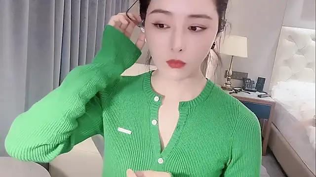 Ianxuan online show from 11-30-25, 07:56