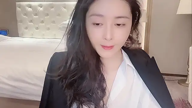 Ianxuan online show from 03-21-26, 05:12