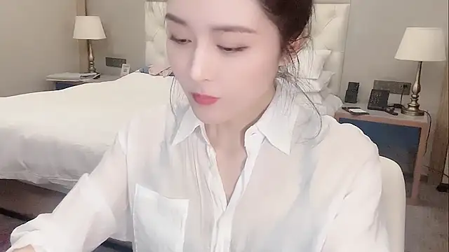 Ianxuan online show from 04-03-26, 06:22