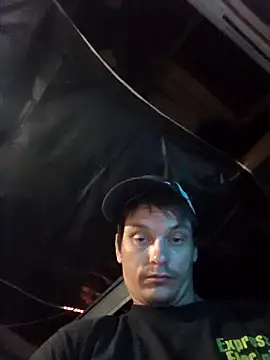 Snapshot of twistafatpipe chatting on 10-03-25, 02:30 twistafatpipe online show from 10-03-25, 02:30