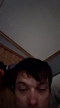 Snapshot of twistafatpipe chatting on 10-03-25, 04:37 twistafatpipe online show from 10-03-25, 04:37