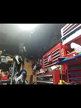 Snapshot of twistafatpipe chatting on 11-05-25, 08:36 twistafatpipe online show from 11-05-25, 08:36