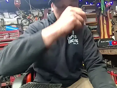 twistafatpipe online show from 03-03-26, 11:43