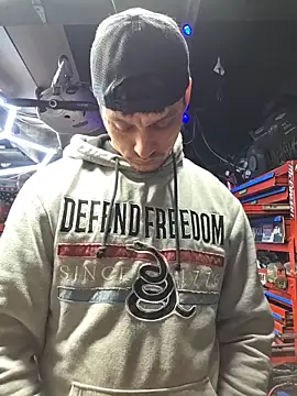 twistafatpipe online show from 04-11-26, 09:02