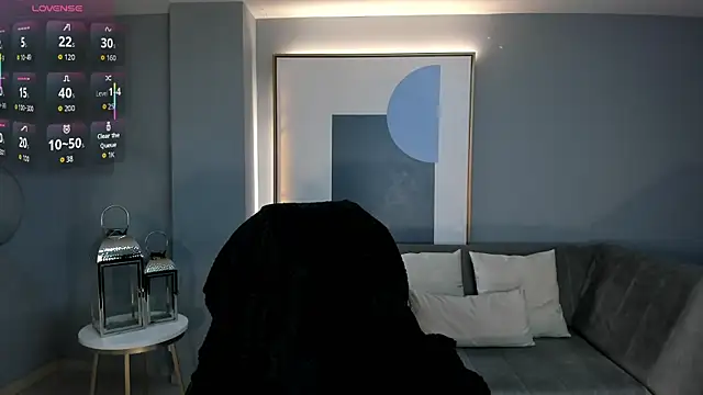 MilaColeman online show from 12-23-25, 01:03