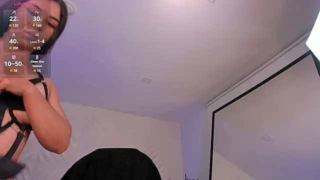 MilaColeman online show from 03-26-26, 03:34