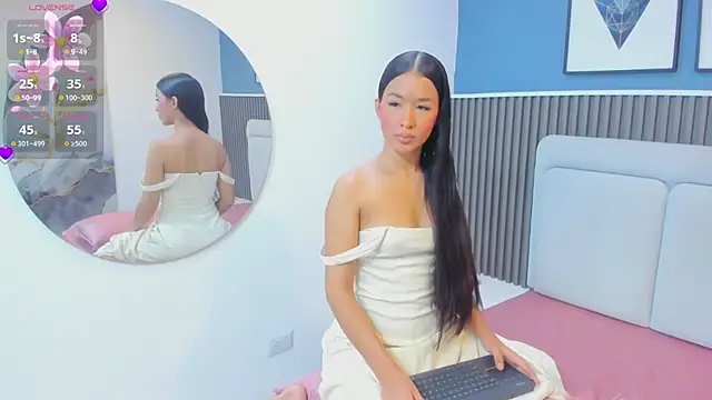 lily  star online show from 03-23-26, 02:59