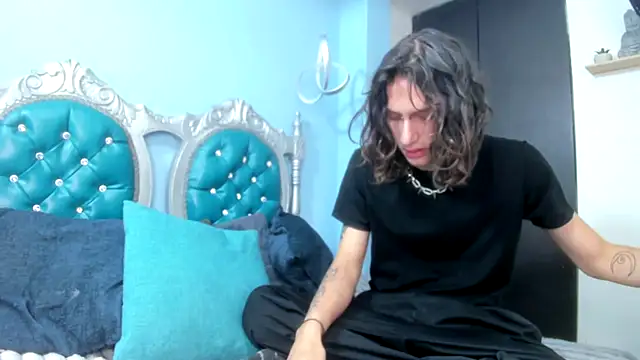 LUAUS18 online show from 09-15-25, 04:34
