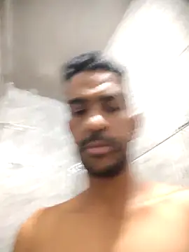 Snapshot of Gustavomoreno19 chatting on 09-09-25, 12:21 Gustavomoreno19 online show from 09-09-25, 12:21