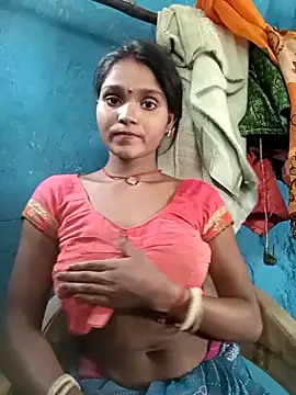 Snapshot of Harini_Gautam chatting on 10-26-25, 07:36 Harini Gautam online show from 10-26-25, 07:36