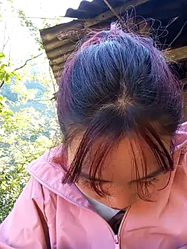 Snapshot of EllyBaby20 chatting on 11-29-25, 02:25 EllyBaby20 online show from 11-29-25, 02:25