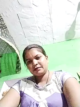 Snapshot of Bhavna_hot chatting on 10-16-25, 04:52 Bhavna hot online show from 10-16-25, 04:52