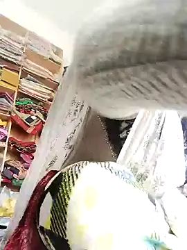 Snapshot of Bhavna_hot chatting on 12-01-25, 10:20 Bhavna hot online show from 12-01-25, 10:20