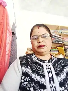 Snapshot of Bhavna_hot chatting on 12-17-25, 07:58 Bhavna hot online show from 12-17-25, 07:58
