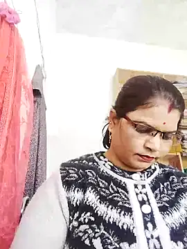 Snapshot of Bhavna_hot chatting on 12-19-25, 07:59 Bhavna hot online show from 12-19-25, 07:59