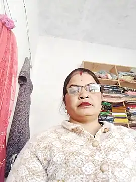 Snapshot of Bhavna_hot chatting on 01-07-26, 08:50 Bhavna hot online show from 01-07-26, 08:50