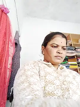 Snapshot of Bhavna_hot chatting on 01-09-26, 08:50 Bhavna hot online show from 01-09-26, 08:50