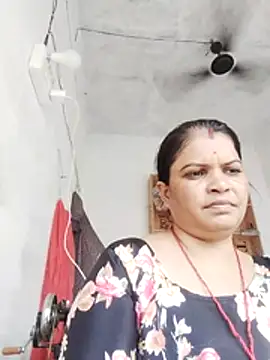 Snapshot of Bhavna_hot chatting on 07-09-26, 10:52 Bhavna hot online show from 07-09-26, 10:52