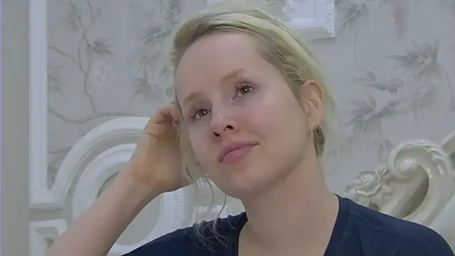 Snapshot of EllieFrosty_ chatting on 07-16-26, 12:27 EllieFrosty online show from 07-16-26, 12:27