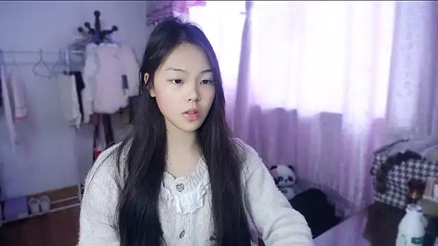 yao-yao  online show from 11-30-25, 06:06