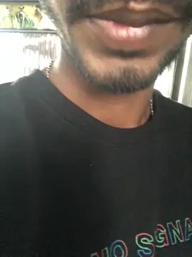 Snapshot of kavi1q1 chatting on 10-22-25, 12:55 kavi1q1 online show from 10-22-25, 12:55