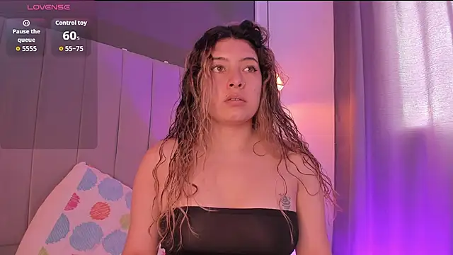 valeria rouse28 online show from 11-25-25, 05:02