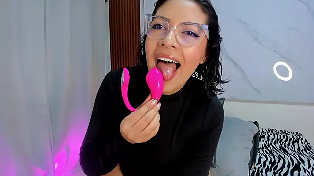 sara zc online show from 12-02-25, 11:59