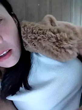 Snapshot of Sinejdk3 chatting on 11-29-25, 10:24 Sinejdk3 online show from 11-29-25, 10:24