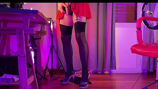 utopia2025 online show from 10-20-25, 10:43