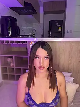 Bella-taylorr online show from 03-23-26, 06:39
