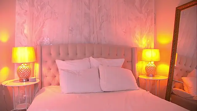 AshleyEvance online show from 04-16-26, 06:36