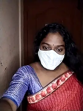 Snapshot of Megha_21 chatting on 10-20-25, 07:58 Megha 21 online show from 10-20-25, 07:58