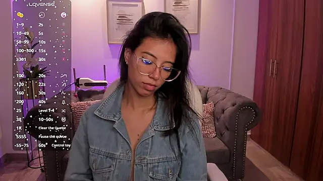 raven stonee online show from 10-07-25, 03:14