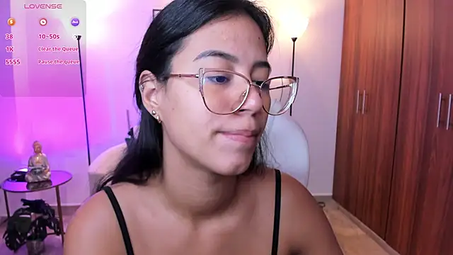 raven stonee online show from 01-17-26, 04:17