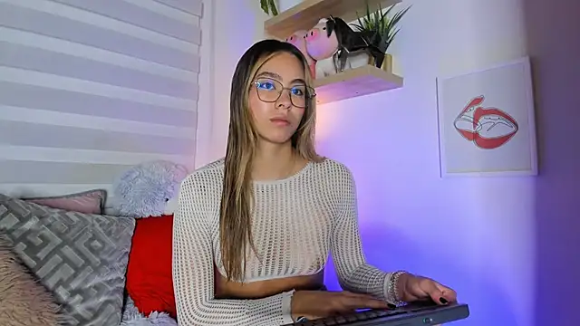 sara madrid online show from 02-25-26, 12:26