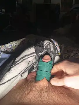 Snapshot of 66Retro99 chatting on 10-21-25, 06:25 66Retro99 online show from 10-21-25, 06:25