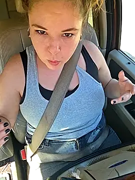 LacyLaurent online show from 11-22-25, 06:40