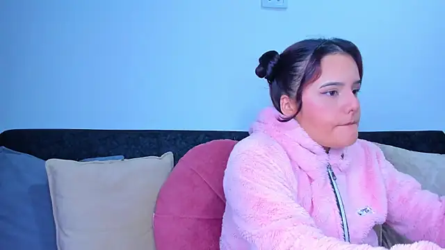 Snapshot of sweet_lily26 chatting on 11-12-25, 03:51 sweet lily26 online show from 11-12-25, 03:51