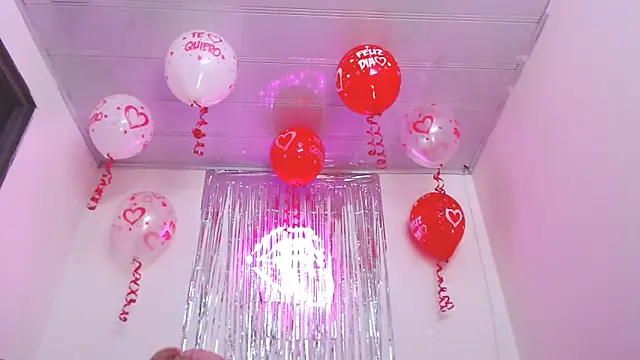 Snapshot of valerii_fox_69 chatting on 02-14-26, 03:25 valerii fox 69 online show from 02-14-26, 03:25