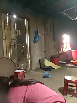 Snapshot of quynhkoolbae chatting on 11-04-25, 05:17 quynhkoolbae online show from 11-04-25, 05:17