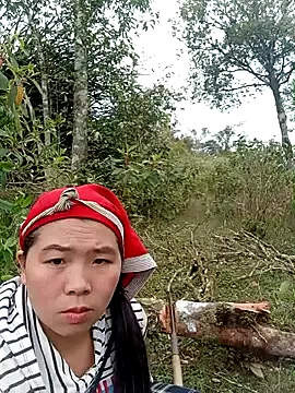 Snapshot of quynhkoolbae chatting on 11-22-25, 02:21 quynhkoolbae online show from 11-22-25, 02:21