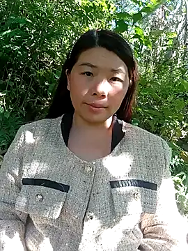 Snapshot of quynhkoolbae chatting on 11-28-25, 06:49 quynhkoolbae online show from 11-28-25, 06:49