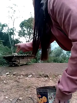 Snapshot of quynhkoolbae chatting on 11-30-25, 11:20 quynhkoolbae online show from 11-30-25, 11:20