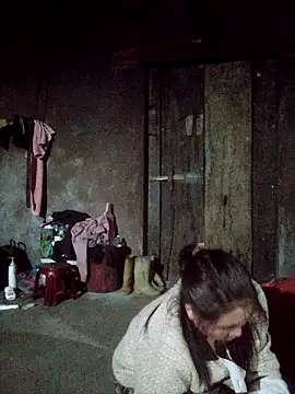 Snapshot of quynhkoolbae chatting on 12-01-25, 12:21 quynhkoolbae online show from 12-01-25, 12:21