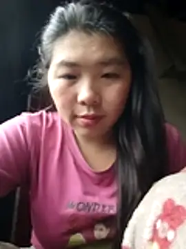 Snapshot of quynhkoolbae chatting on 05-01-26, 12:59 quynhkoolbae online show from 05-01-26, 12:59