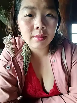 Snapshot of quynhkoolbae chatting on 05-04-26, 01:56 quynhkoolbae online show from 05-04-26, 01:56