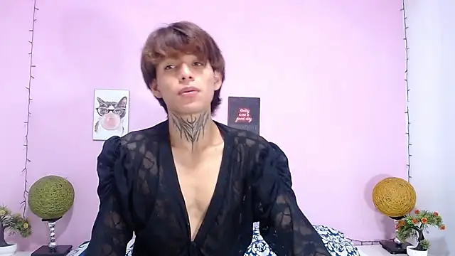 Snapshot of bellamy_095 chatting on 05-20-26, 12:22 bellamy 095 online show from 05-20-26, 12:22